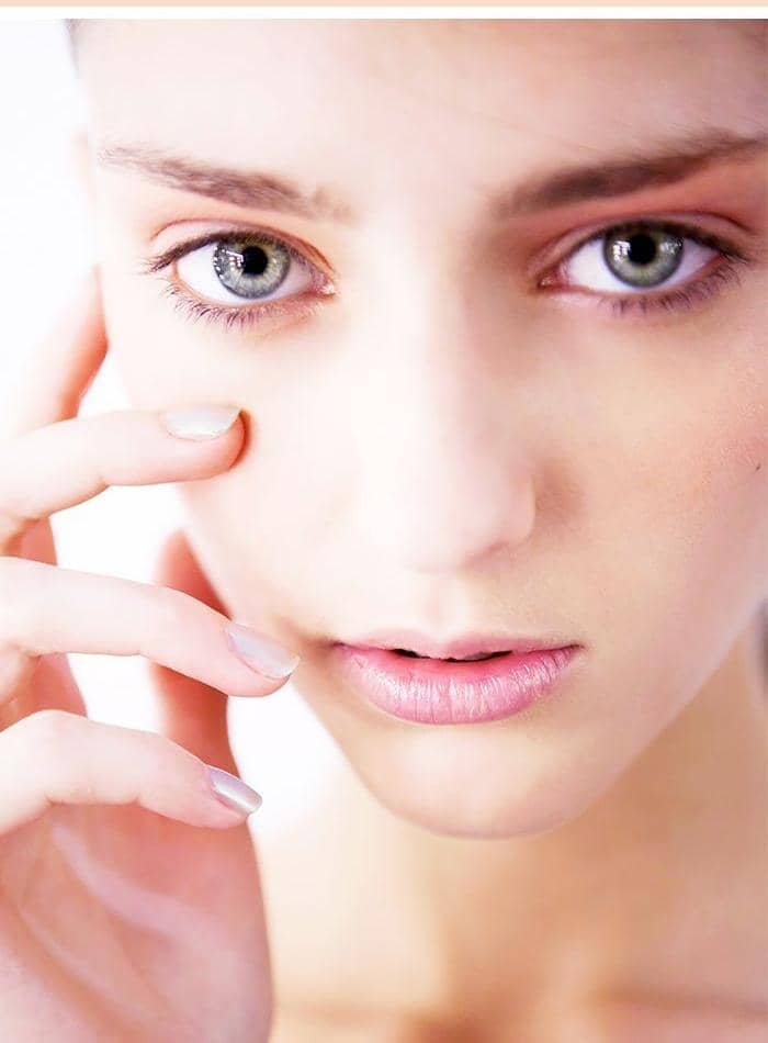 Dermal Fillers vs. Surgical Options: Which is Right for You?
